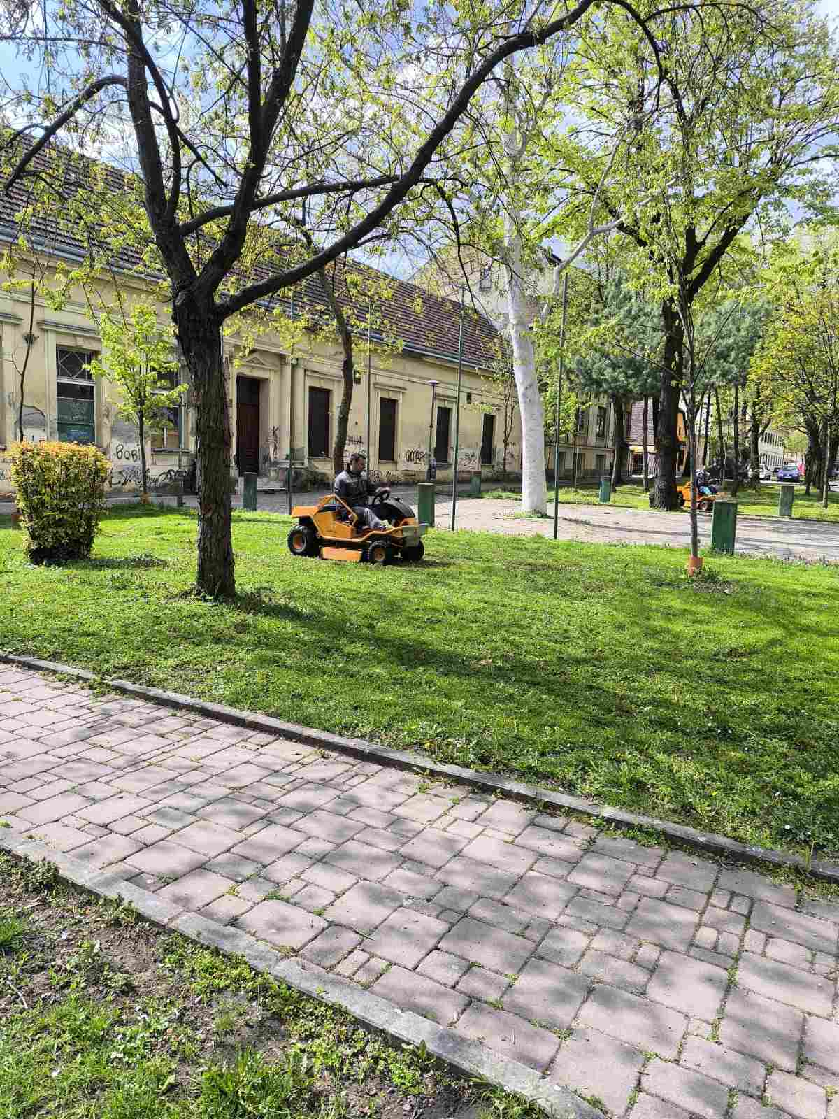 GRADSKO ZELENILO
